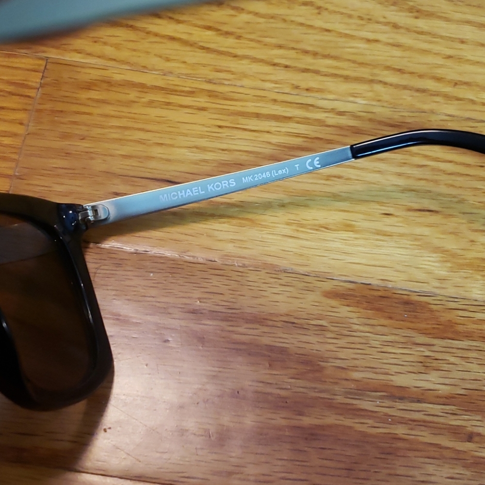 Michael Kors 31607P Sunglasses - Picture 2 of 4